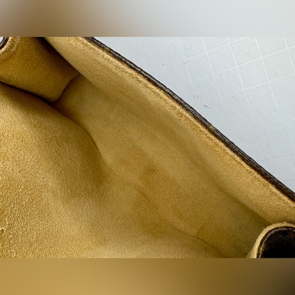 LOUIS VUITTON Monogram Pochette Florentine Bag COA-Dust bag & Original Strap - Picture 8 of 17